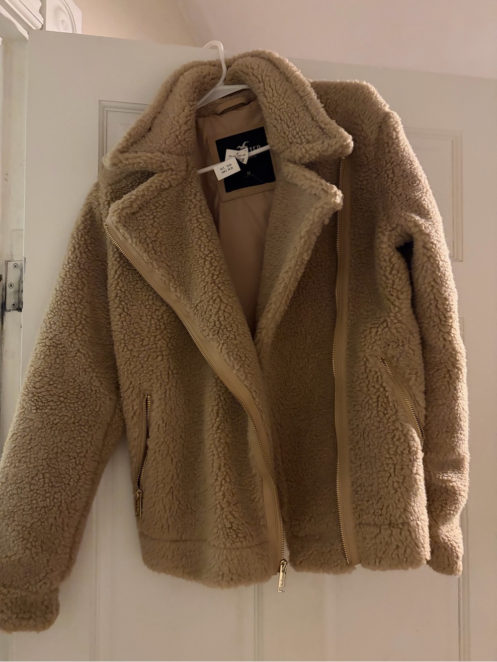 NWT Hollister Tan Teddy Sherpa Zip Jacket